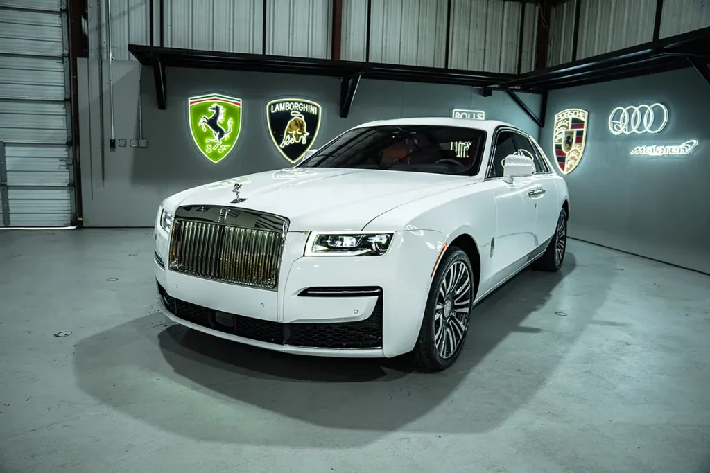 White Rolls Royce Ghost For Rent 4