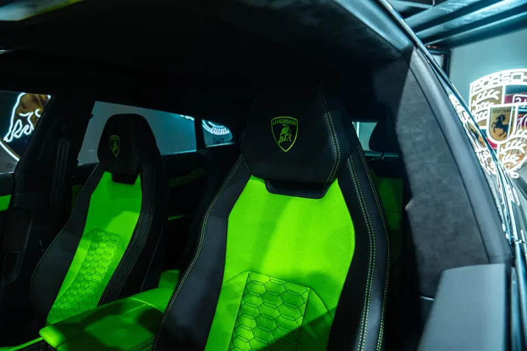 Black Lamborghini Urus For Rent In Houston 5