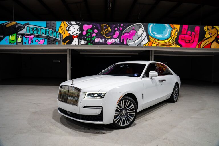 2022 Rolls Royce Ghost (White)
