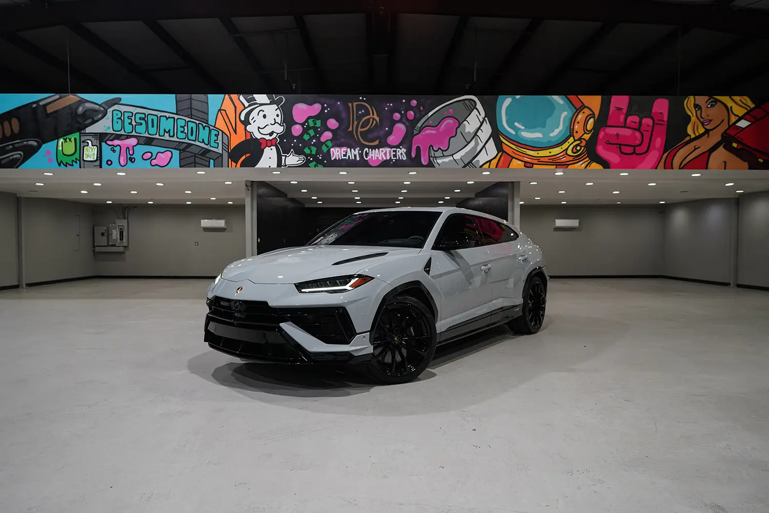 Lamborghini Urus For Rent in Houston 1